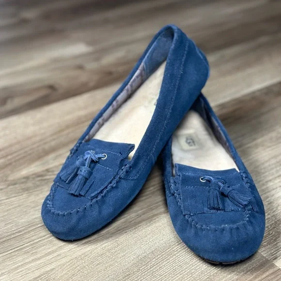 Women's Blue Suede Loafers Woman’s Size 8 - Picture 1 of 6